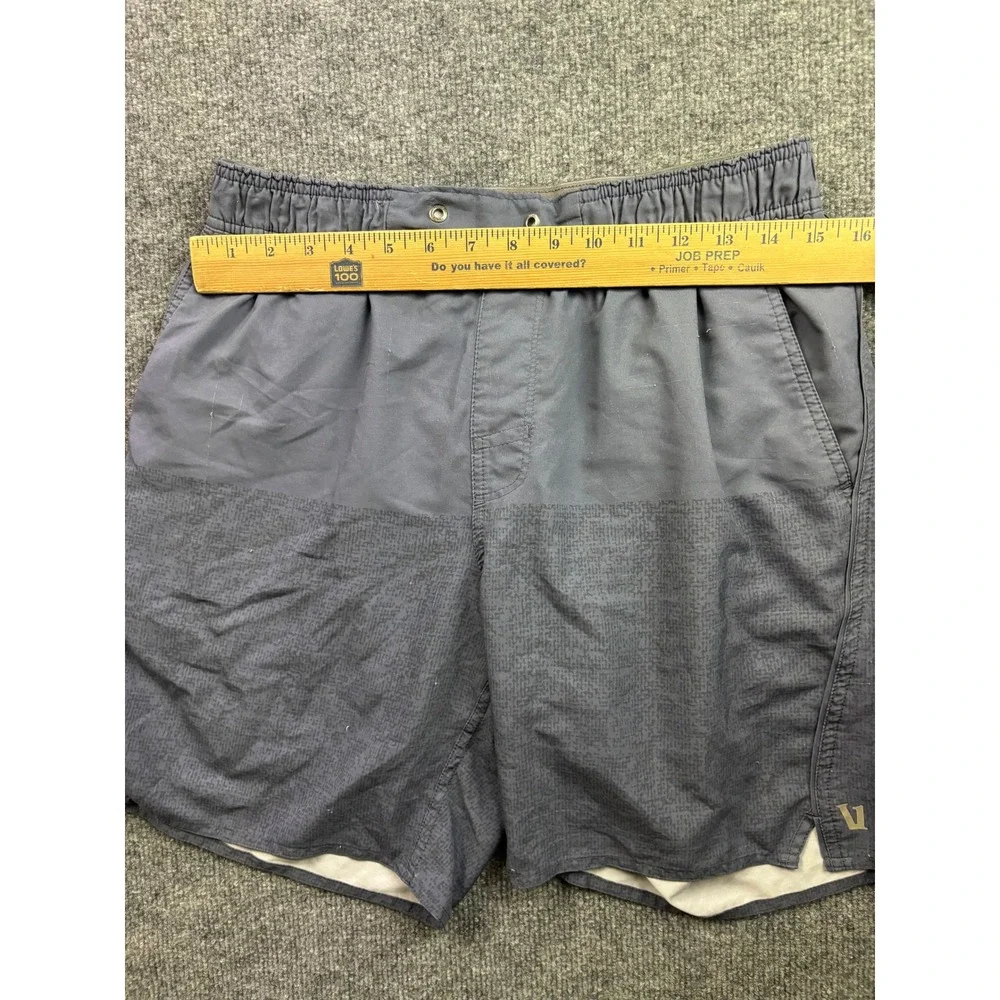 Vuori Board Shorts Mens Medium Gray Geometric Pattern Active Swim Trunks